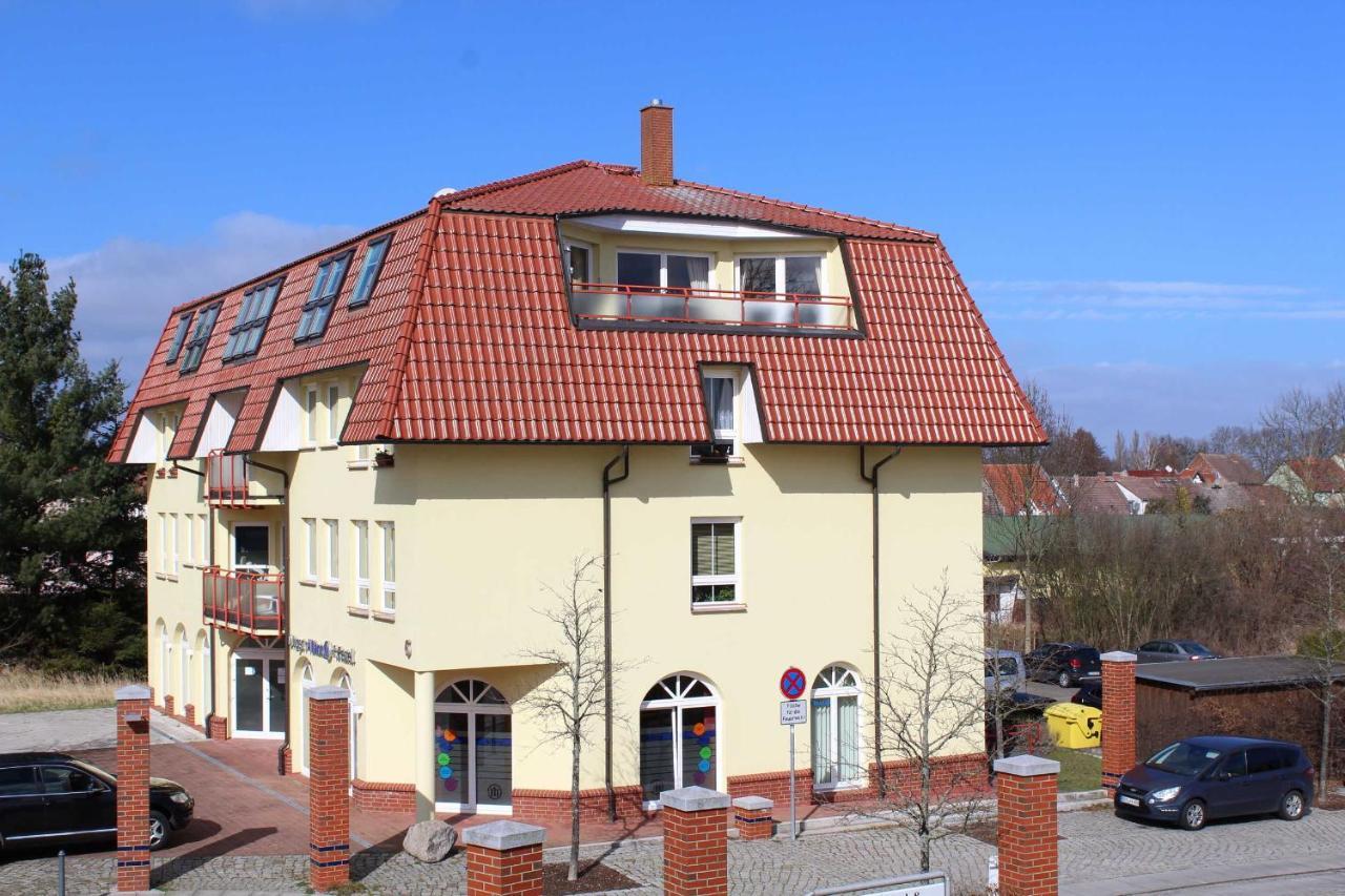 Ferienwohnung Am Schloss Ueckermünde Buitenkant foto